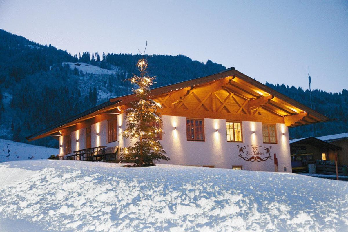 Hotel Hubertus Mit Erlebnislandgasthof Reitherwirt Kitzbühel Eksteriør bilde