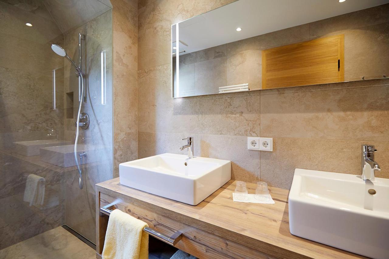 Hotel Hubertus Mit Erlebnislandgasthof Reitherwirt Kitzbühel Eksteriør bilde